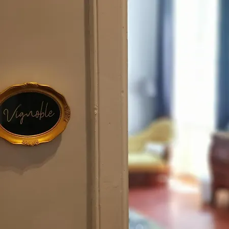 Maison De L'aguze 3*