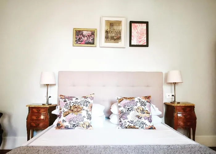 Bed and Breakfast Maison De L'aguze 3*