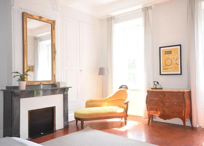 Maison De L'aguze Bed and Breakfast Saint-Pons-de-Thomieres